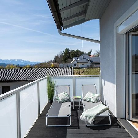 Schoenes Ferienhaus Mit Garten Pörtschach am Wörthersee Екстериор снимка